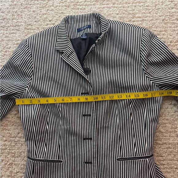 Chaps Jacket Sz 8 Womens Black and White Stripe Lined Blazer - Picture 10 of 15